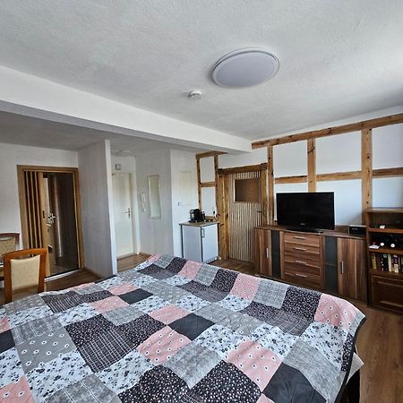 Ferienwohnung In Stadtroda Екстериор снимка