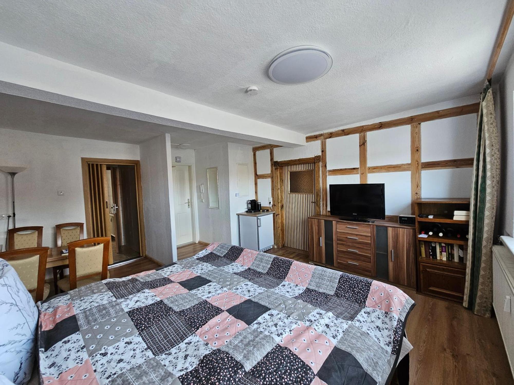 Ferienwohnung In Stadtroda Екстериор снимка